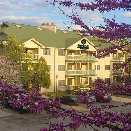 Grand Wood Suites Nashville Exterior photo